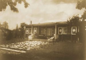 The Lake House, photograph by Lotte Jacobi, 1928 (c) (Alexander Family Archive)